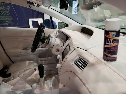 Convertible Top Color Changed with LVP Refinisher – Colorbond Paint